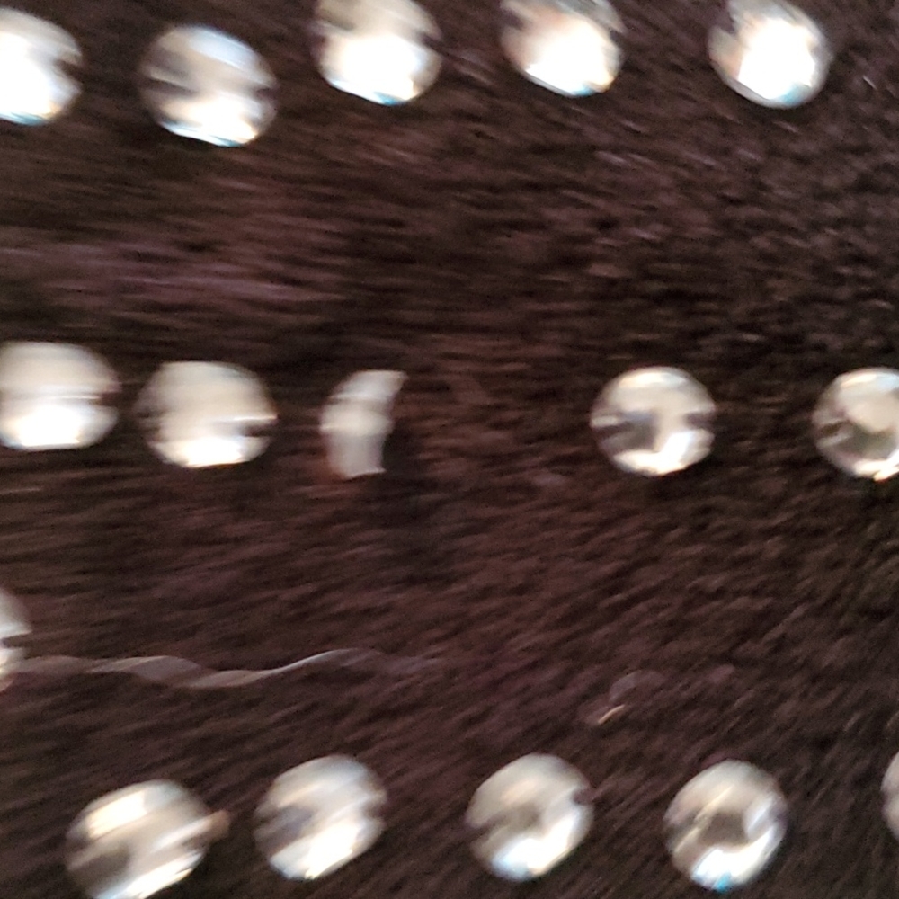 Mac & Jac Rhinestone Top - Picture 4 of 6